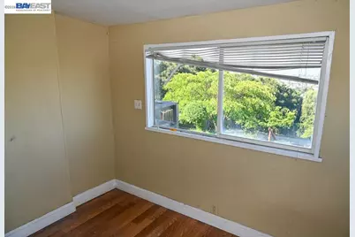 8809 Seneca Street, Oakland, CA 94605 - Photo 26