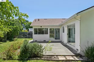 2884 Lyon Cir, Concord, CA 94518 - Photo 30