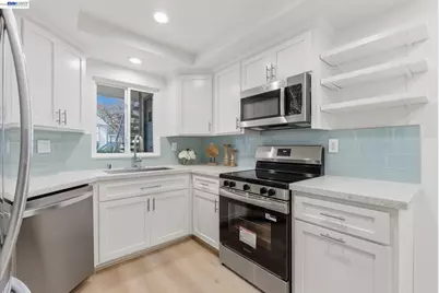 416 Sequim Cmn, Fremont, CA 94539 - Photo 8