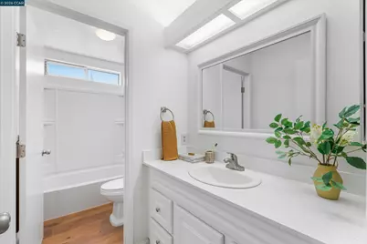 3167 Osuna Way, Sacramento, CA 95833 - Photo 24