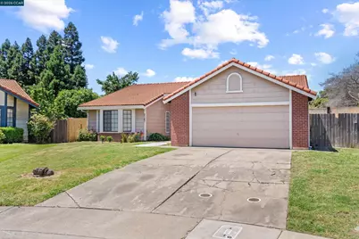 3167 Osuna Way, Sacramento, CA 95833 - Photo 2
