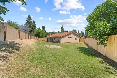 3167 Osuna Way, Sacramento, CA 95833 - Photo 32