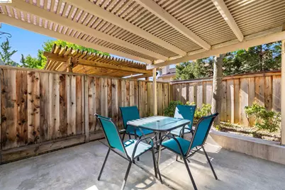 2135 Rock Pass Pl, Martinez, CA 94553 - Photo 32
