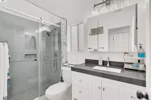 8170 Mountain View Dr, Pleasanton, CA 94588 - Photo 18
