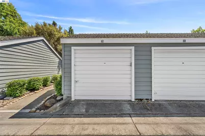 8170 Mountain View Dr #C, Pleasanton, CA 94588 - Photo 24