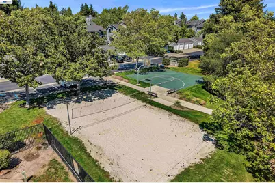8170 Mountain View Dr #C, Pleasanton, CA 94588 - Photo 28