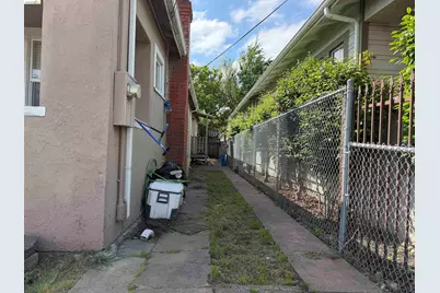 1562 79th Avenue, Oakland, CA 94621 - Photo 2