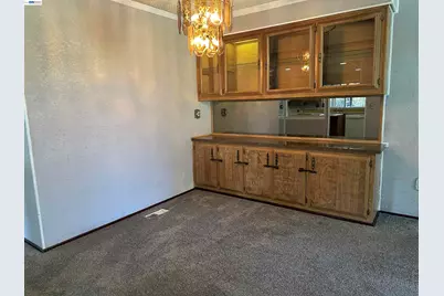 390 Tropicana Wy, Union City, CA 94587 - Photo 6