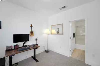 29268 Hub Ln, Hayward, CA 94544 - Photo 12