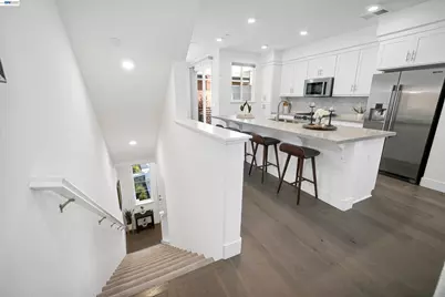29268 Hub Ln, Hayward, CA 94544 - Photo 16