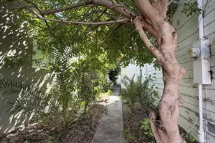 604 Berrellesa St, Martinez, CA 94553 - Photo 2