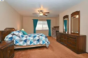 2082 Placer Dr, Castro Valley, CA 94578 - Photo 26