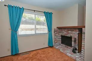2082 Placer Dr, Castro Valley, CA 94578 - Photo 28