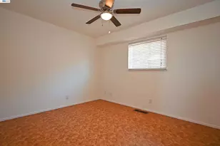 2082 Placer Dr, Castro Valley, CA 94578 - Photo 22