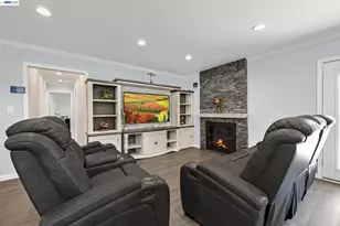 30532 Carroll Ave, Hayward, CA 94544 - Photo 12