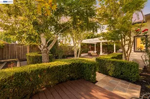 1023 Huntingdon Dr, San Jose, CA 95129 - Photo 38