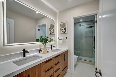 547 Lakeview Dr, Brentwood, CA 94513 - Photo 16
