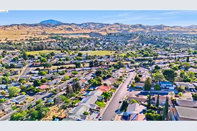 14 Terranova Dr, Antioch, CA 94509 - Photo 4