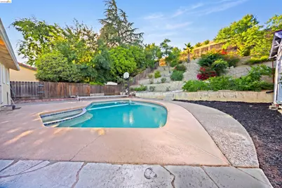 14 Terranova Dr, Antioch, CA 94509 - Photo 40