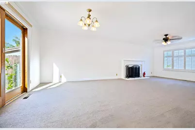 14 Terranova Dr, Antioch, CA 94509 - Photo 18