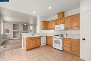 648 Rockspray Cir, Pittsburg, CA 94565 - Photo 16
