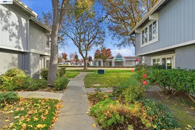3194 Pawnee Way, Pleasanton, CA 94588 - Photo 2