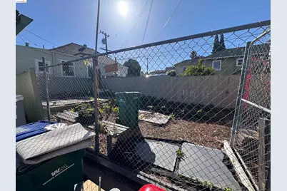 2251 Foothill Blvd, Oakland, CA 94606 - Photo 10