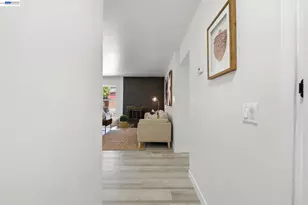 31070 Meadowbrook Ave, Hayward, CA 94544 - Photo 6