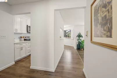 21062 Gary Dr #118, Hayward, CA 94546 - Photo 12