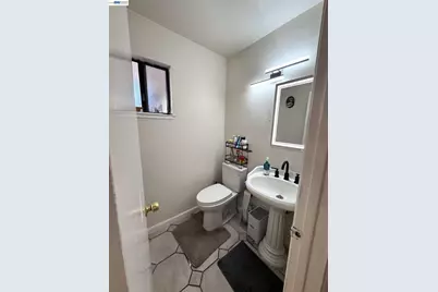 19901 Forest Ave, Castro Valley, CA 94546 - Photo 6