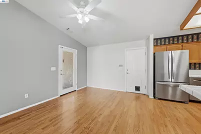 5744 Sperry Dr, Citrus Heights, CA 95621 - Photo 10