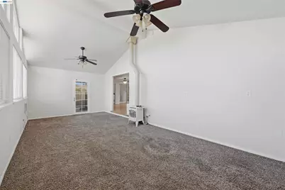 5744 Sperry Dr, Citrus Heights, CA 95621 - Photo 20