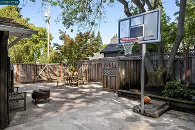 699 Terry Ln, Danville, CA 94526 - Photo 60