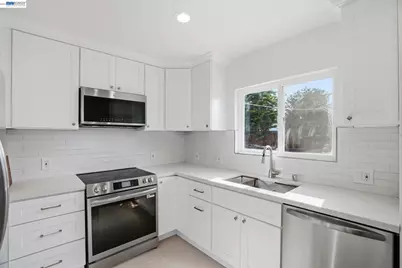 853 Sunset Dr, Santa Clara, CA 95050 - Photo 14