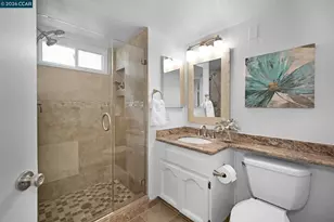 2407 Saybrook Pl, Martinez, CA 94553 - Photo 18