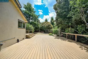 2407 Saybrook Pl, Martinez, CA 94553 - Photo 30