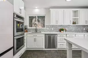 46 Elysian Fields Dr, Oakland, CA 94605 - Photo 16