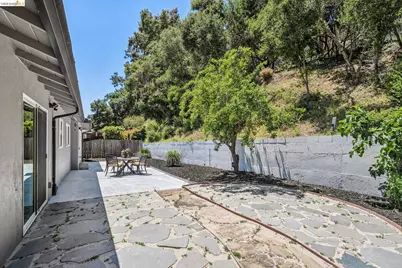 46 Elysian Fields Dr, Oakland, CA 94605 - Photo 38