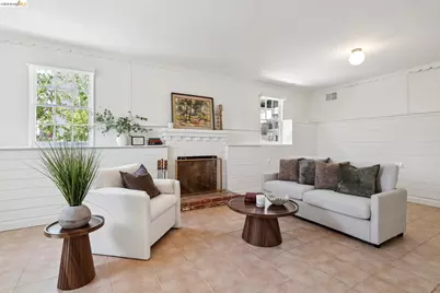 350 Florence Ave, Oakland, CA 94618 - Photo 52