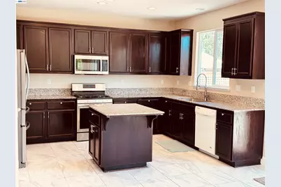 36 Greystone Pl, Pittsburg, CA 94565 - Photo 10