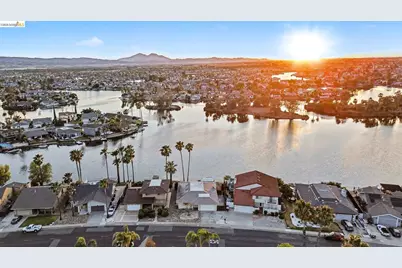 1250 Willow Lake Rd, Discovery Bay, CA 94505 - Photo 28