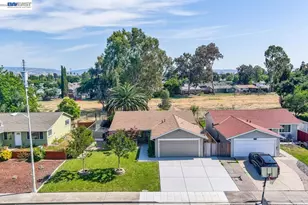 5345 Lilac Ave, Livermore, CA 94551 - Photo 2