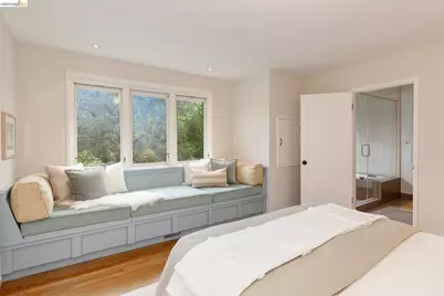454 Vincente Ave, Berkeley, CA 94707 - Photo 30