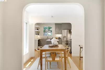 454 Vincente Ave, Berkeley, CA 94707 - Photo 16