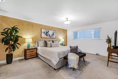 1120 Hollywood Ave #1, Oakland, CA 94602 - Photo 22