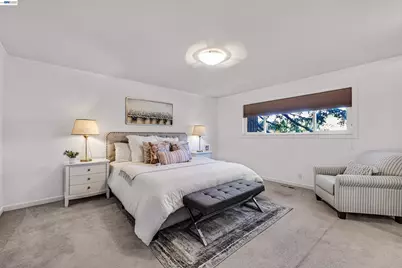 1120 Hollywood Ave #1, Oakland, CA 94602 - Photo 12