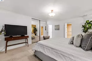 1120 Hollywood Ave, Oakland, CA 94602 - Photo 24