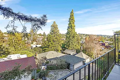 1120 Hollywood Ave #1, Oakland, CA 94602 - Photo 30
