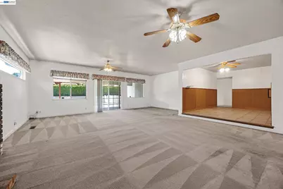 1504 Yosemite Dr, Antioch, CA 94509 - Photo 18