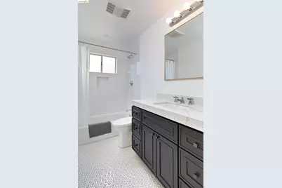 459 Wayne Ave, Oakland, CA 94606 - Photo 26